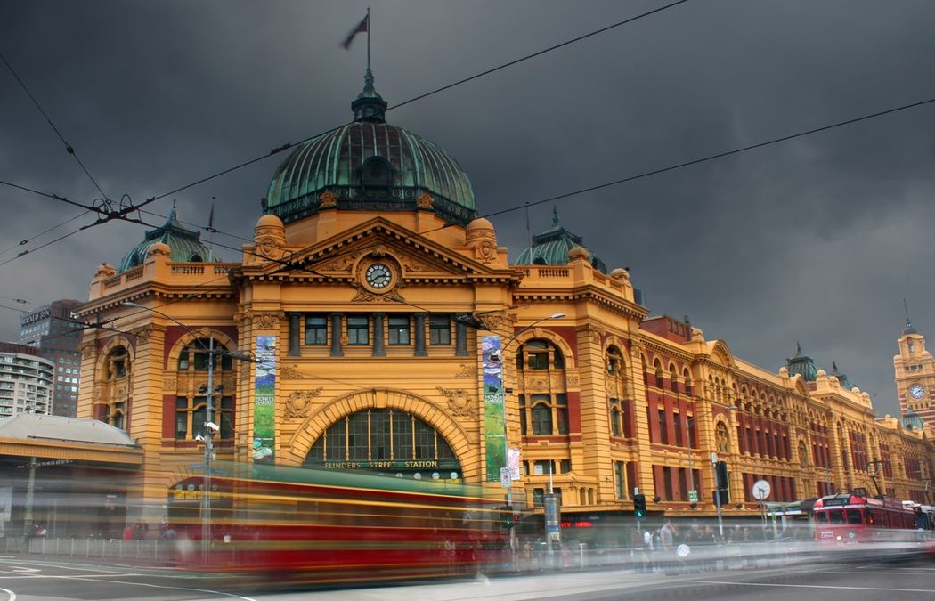 flinders street station melbourne